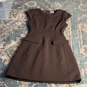 Aritzia — Babaton FigureKnit Priestly Dress in Brown